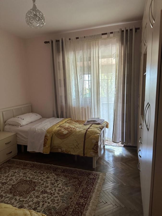 Hoxha House Hotel Kruje Bagian luar foto
